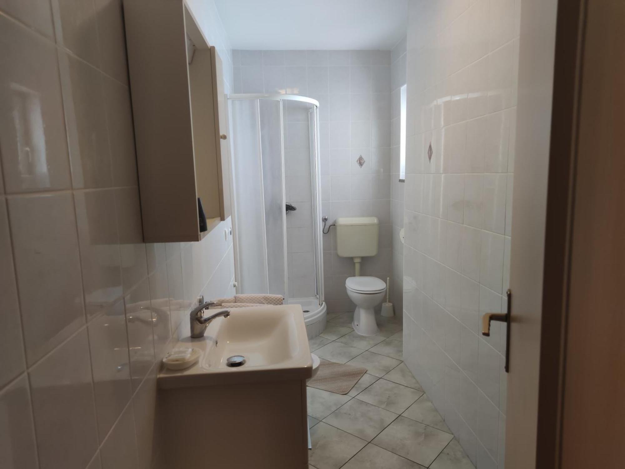 קרק Apartments Dijana מראה חיצוני תמונה