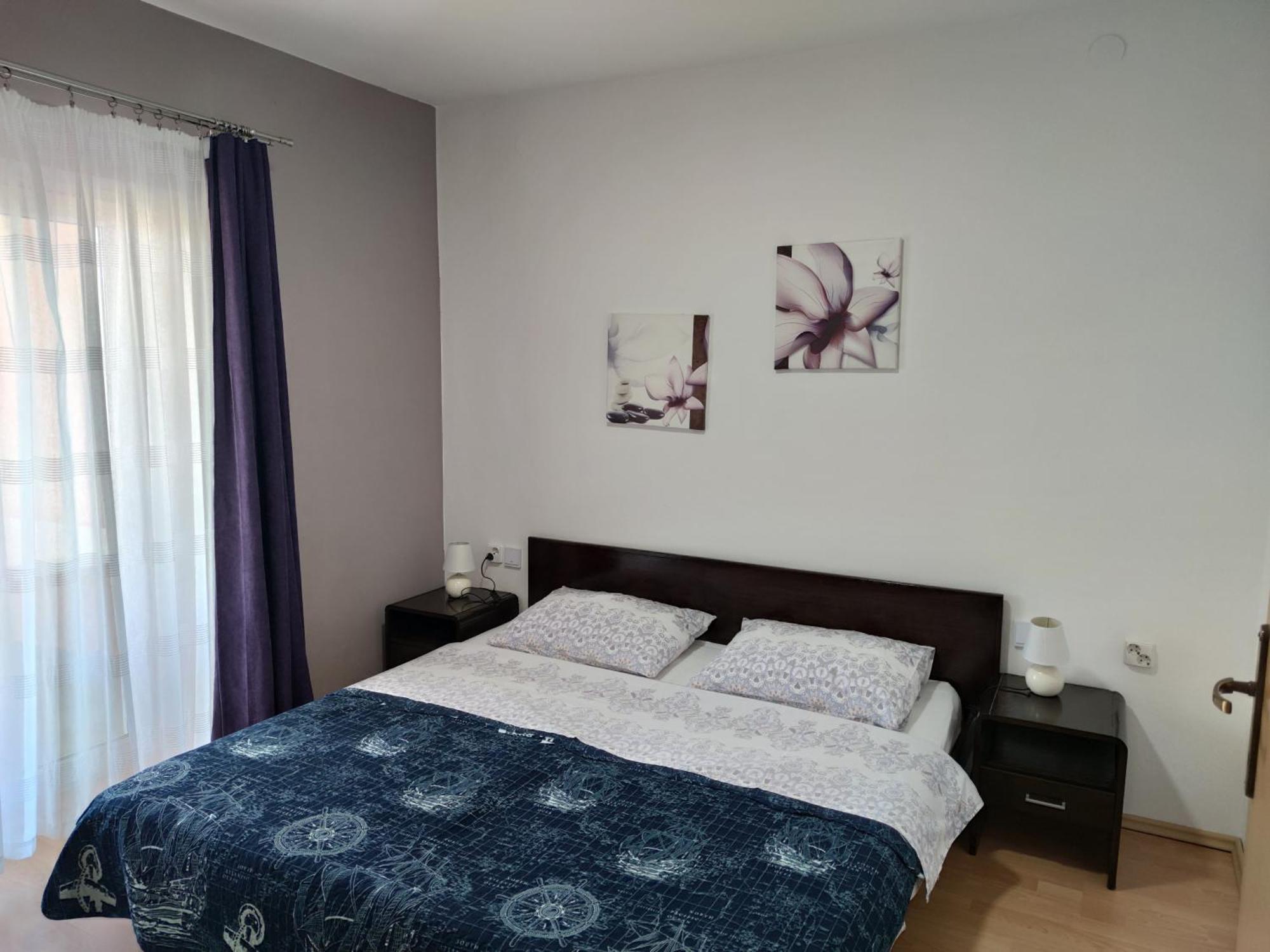 קרק Apartments Dijana מראה חיצוני תמונה